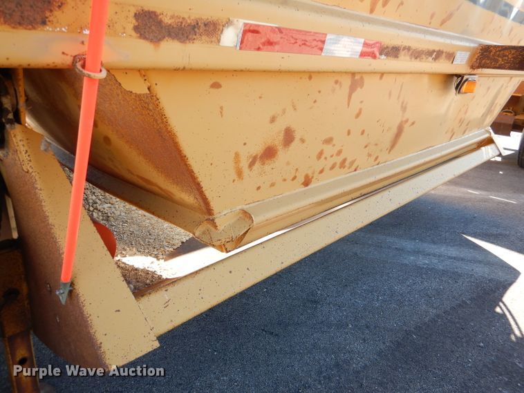 image for item DN5362 1995 Load King 2060-40-2  bottom dump trailer