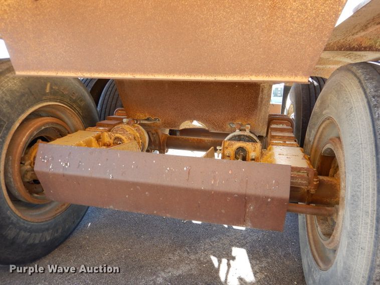 image for item DN5362 1995 Load King 2060-40-2  bottom dump trailer