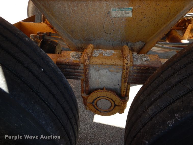 image for item DN5362 1995 Load King 2060-40-2  bottom dump trailer