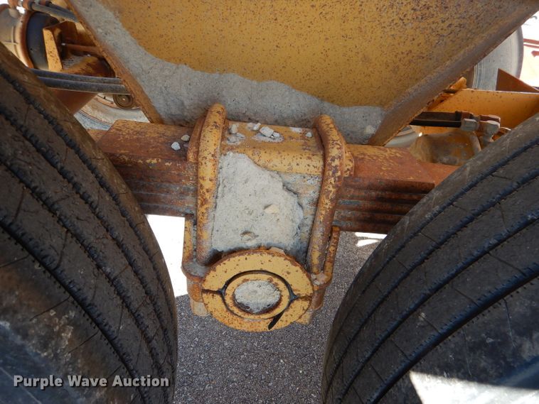 image for item DN5362 1995 Load King 2060-40-2  bottom dump trailer