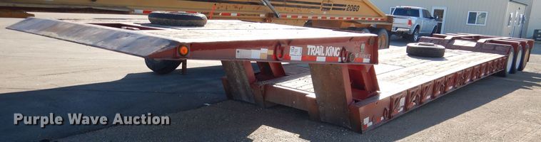 image for item DN5363 2009 Trail King TK110FG513  lowboy equipment trailer