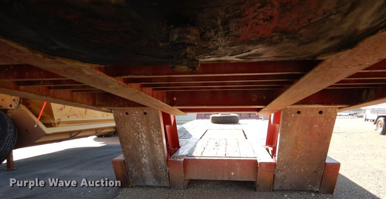 image for item DN5363 2009 Trail King TK110FG513  lowboy equipment trailer