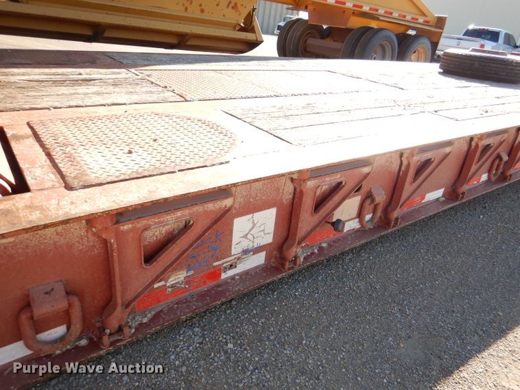 image for item DN5363 2009 Trail King TK110FG513  lowboy equipment trailer