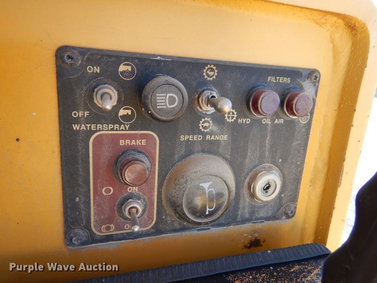 image for item DN5368 1996 Hypac C530AH  pneumatic roller