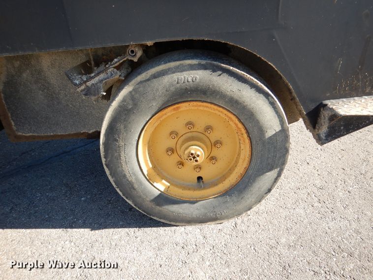 image for item DN5368 1996 Hypac C530AH  pneumatic roller