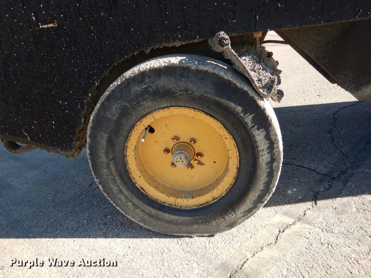 image for item DN5368 1996 Hypac C530AH  pneumatic roller