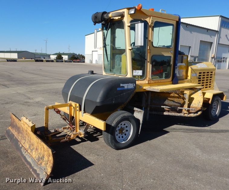 image for item DN5370 2008 Superior DT80C  broom