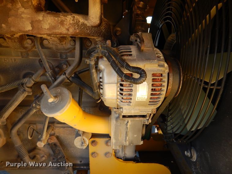 image for item DN5370 2008 Superior DT80C  broom