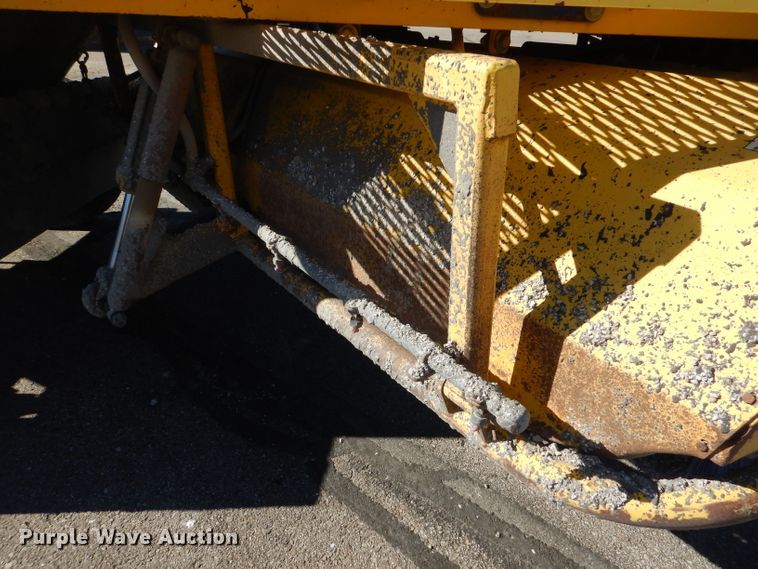 image for item DN5370 2008 Superior DT80C  broom