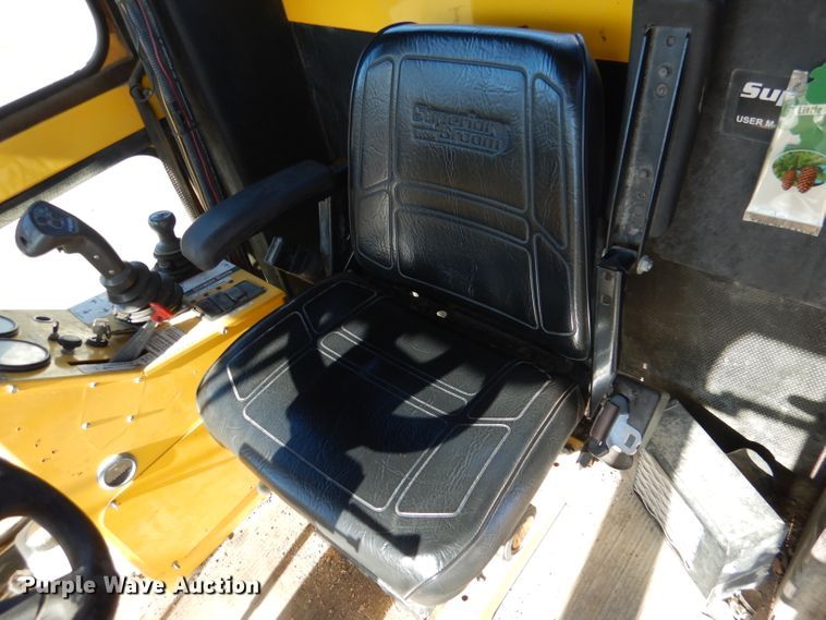 image for item DN5370 2008 Superior DT80C  broom