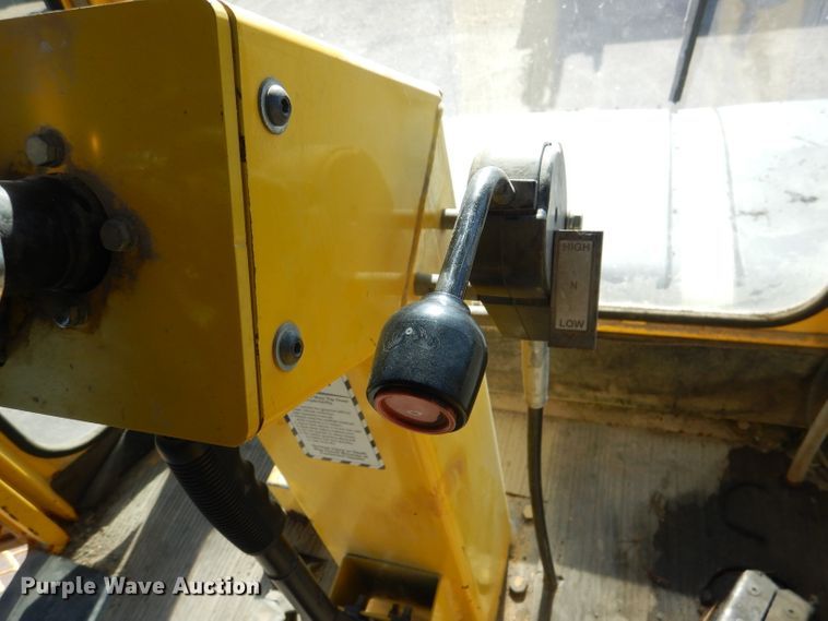 image for item DN5370 2008 Superior DT80C  broom