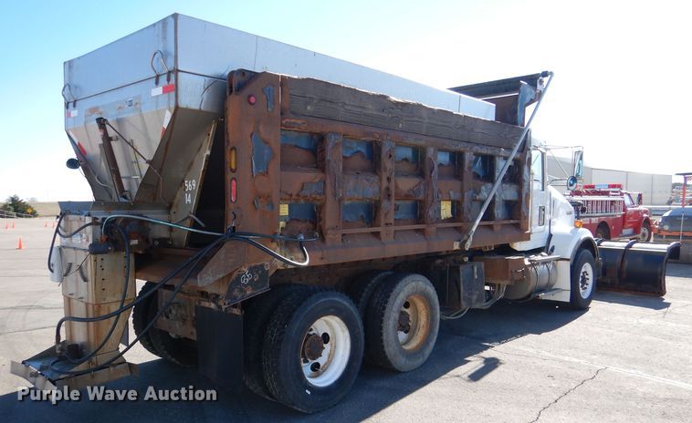 image for item DN5371 2010 Kenworth T800  dump truck