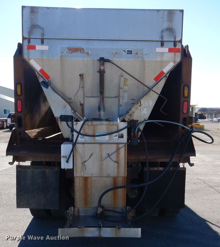 image for item DN5371 2010 Kenworth T800  dump truck