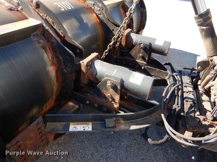 image for item DN5371 2010 Kenworth T800  dump truck