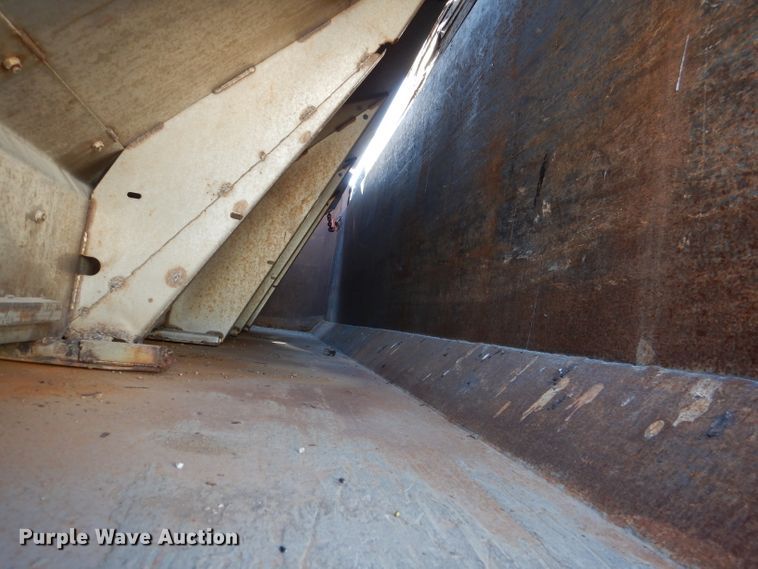 image for item DN5371 2010 Kenworth T800  dump truck