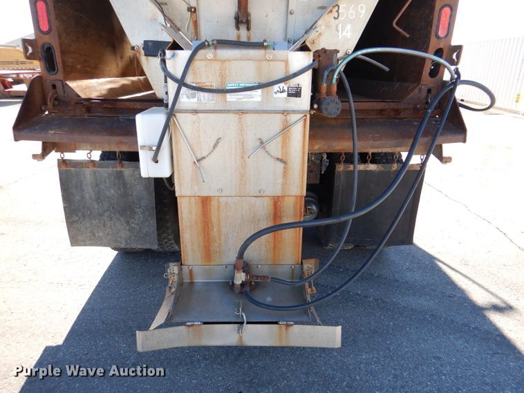 image for item DN5371 2010 Kenworth T800  dump truck