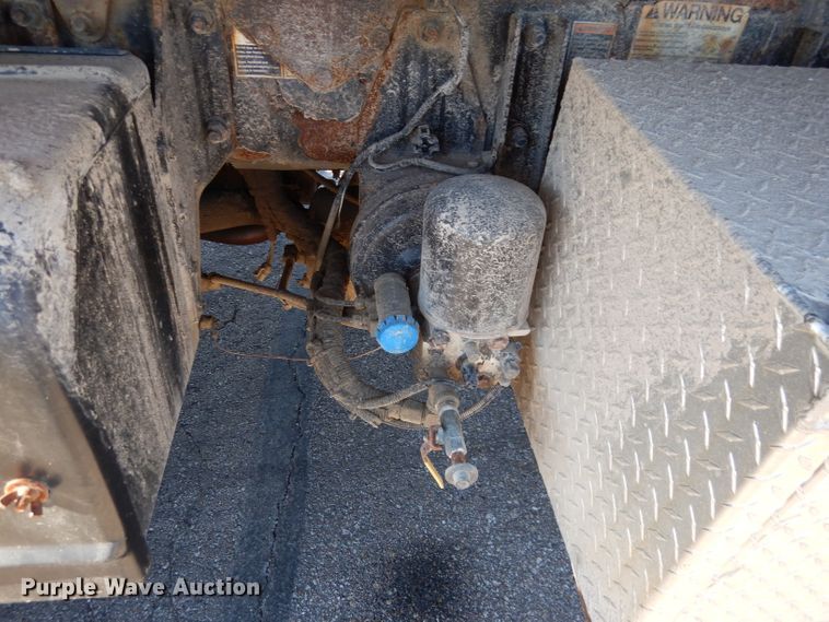 image for item DN5371 2010 Kenworth T800  dump truck