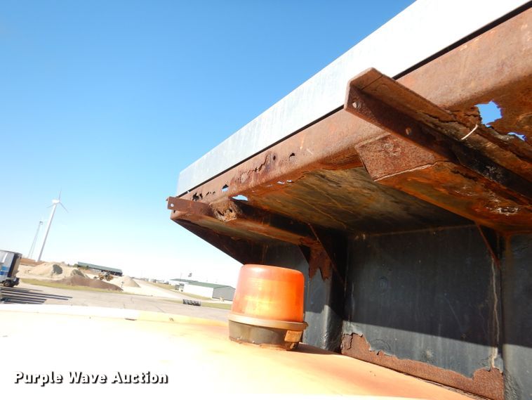 image for item DN5371 2010 Kenworth T800  dump truck