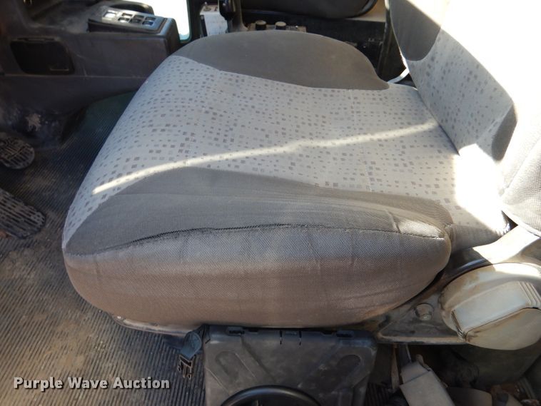 image for item DN5371 2010 Kenworth T800  dump truck