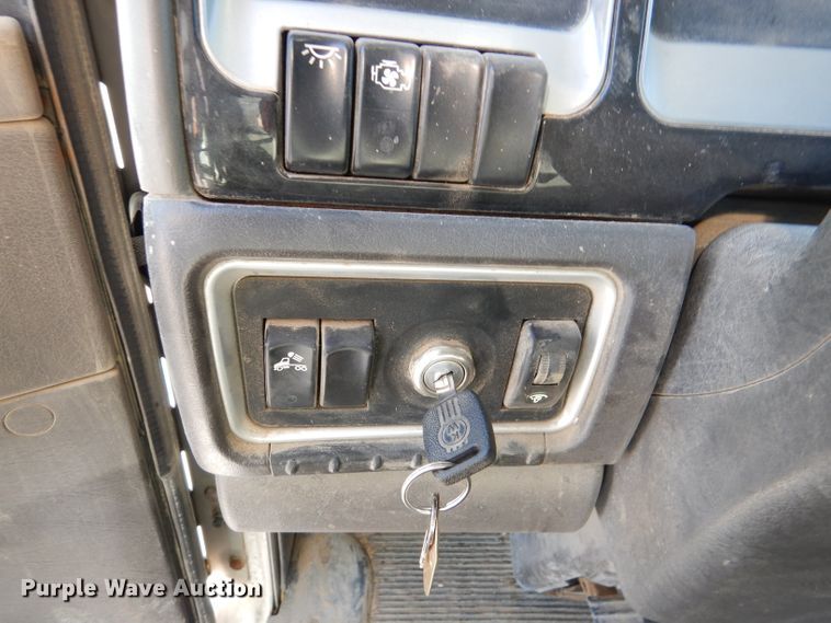 image for item DN5371 2010 Kenworth T800  dump truck