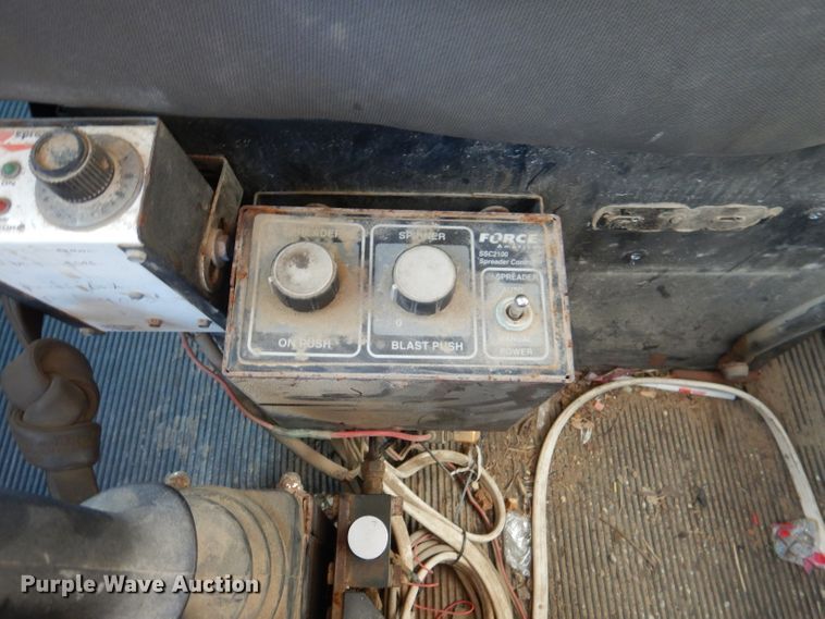 image for item DN5371 2010 Kenworth T800  dump truck