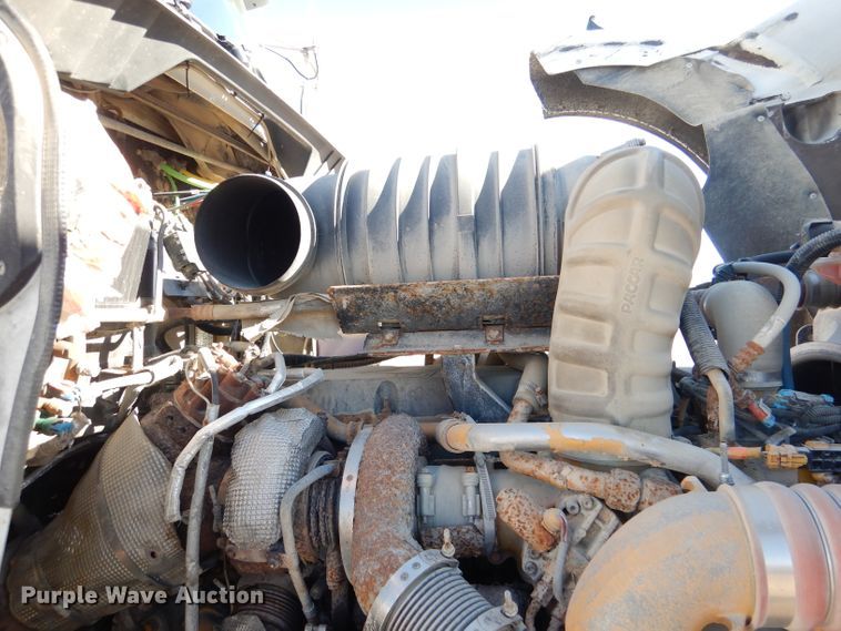 image for item DN5371 2010 Kenworth T800  dump truck