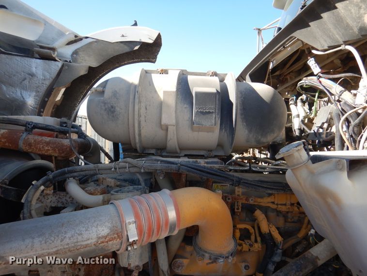 image for item DN5371 2010 Kenworth T800  dump truck