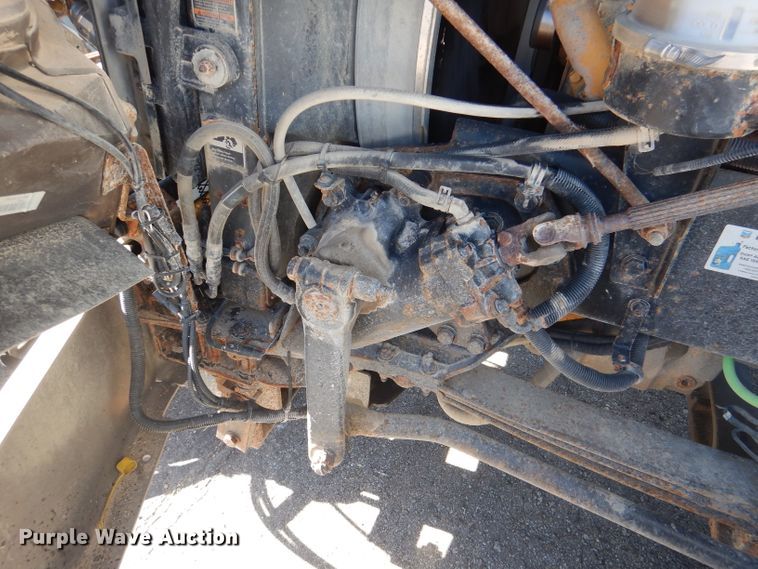 image for item DN5371 2010 Kenworth T800  dump truck