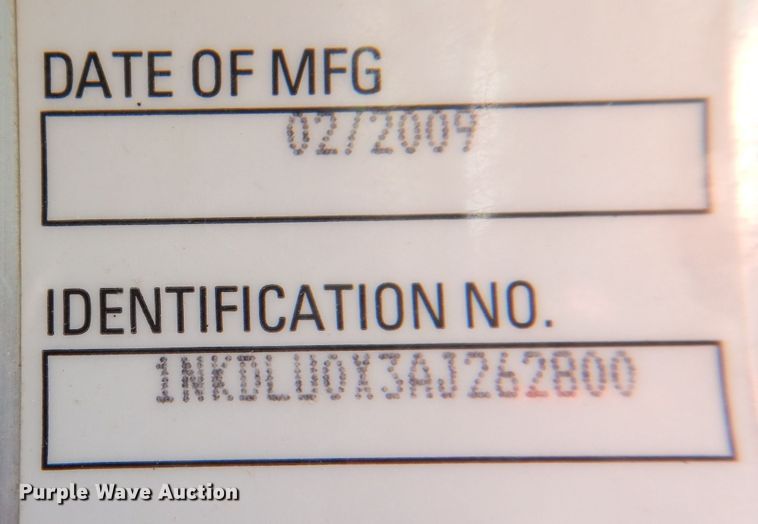 image for item DN5371 2010 Kenworth T800  dump truck