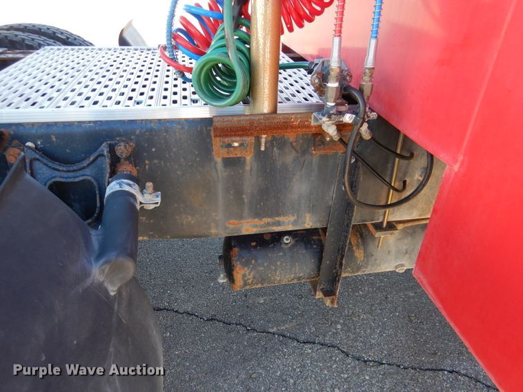 image for item DN5374 1994 International 9400  semi truck