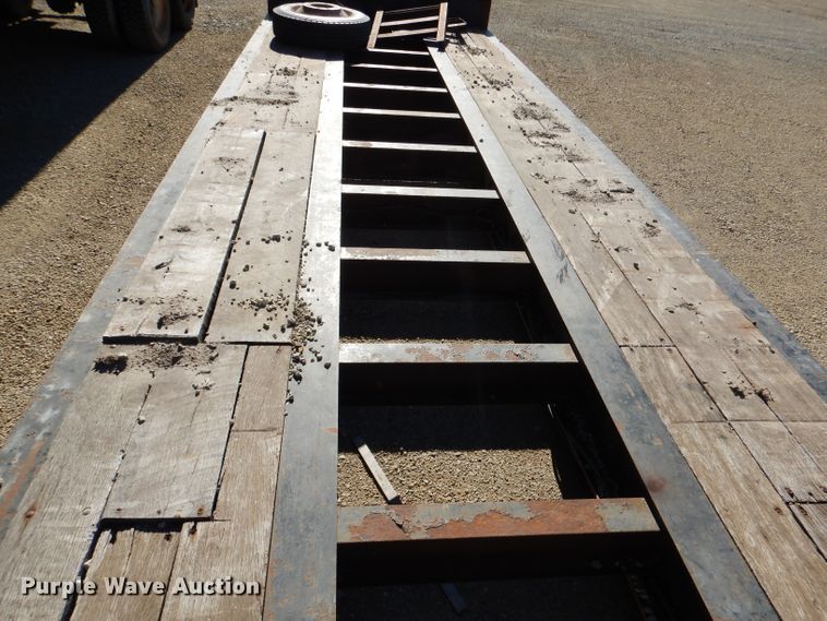 image for item DN5375 2007 Talbert T3-DW35-SPG-T1  lowboy equipment trailer