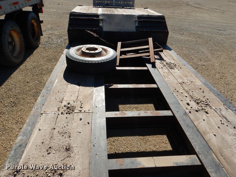 image for item DN5375 2007 Talbert T3-DW35-SPG-T1  lowboy equipment trailer