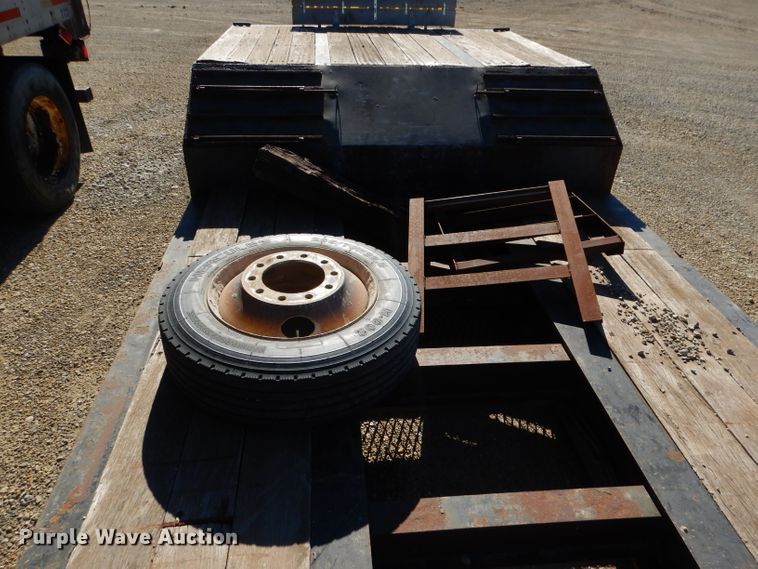 image for item DN5375 2007 Talbert T3-DW35-SPG-T1  lowboy equipment trailer