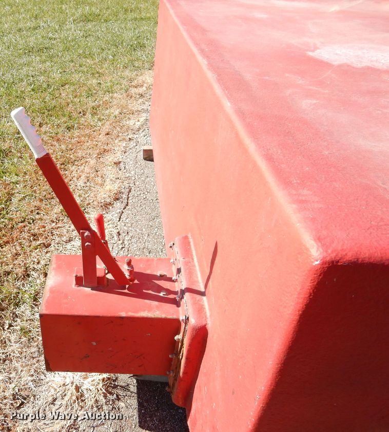 image for item DN5376 Fiberglass tank