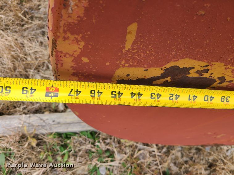 image for item DN5724 (2) fuel tanks