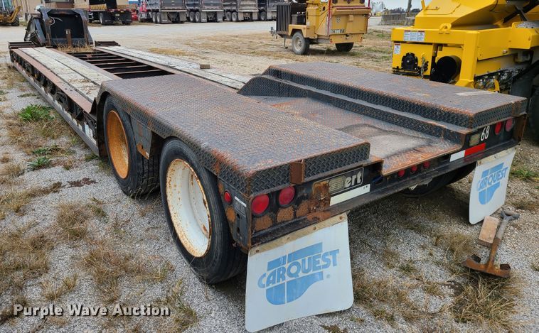 image for item DN5725 2000 Talbert TDW-35SA-HRG-1-T1  lowboy equipment trailer