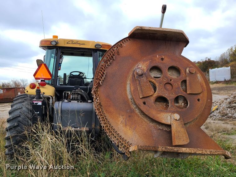 image for item DN5726 2004 Challenger MT525B  MFWD tractor
