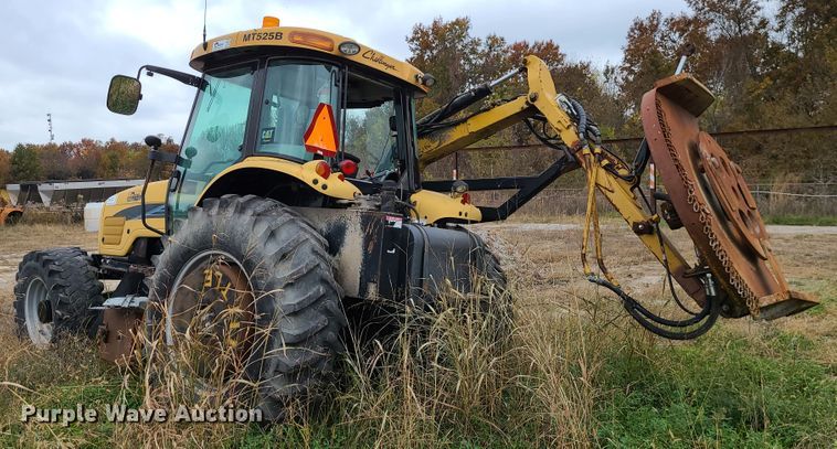 image for item DN5726 2004 Challenger MT525B  MFWD tractor