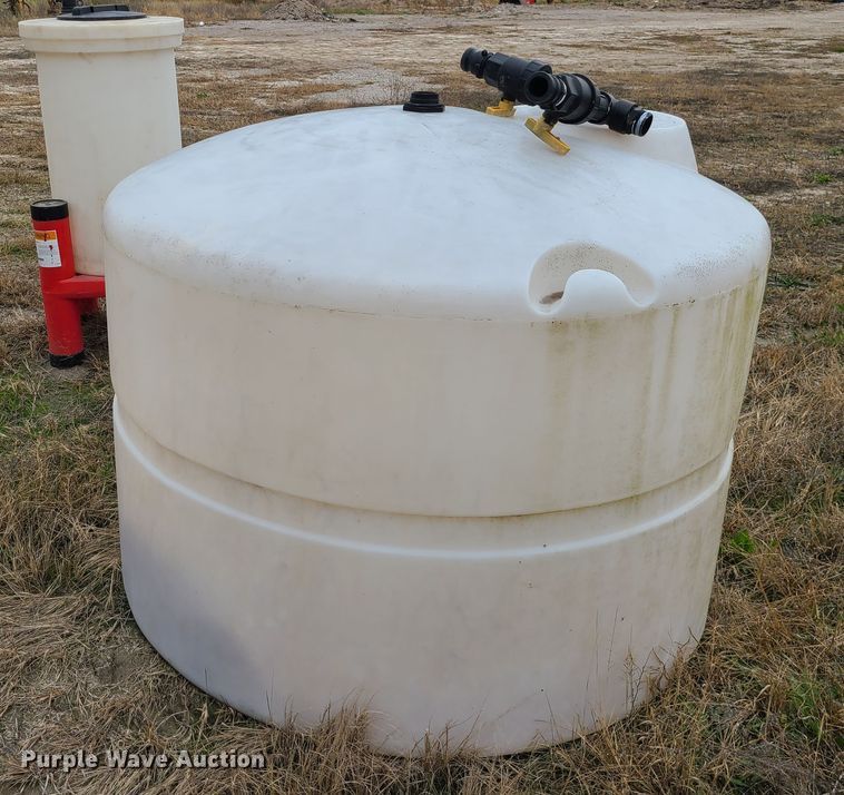 image for item DN5728 (3) tanks