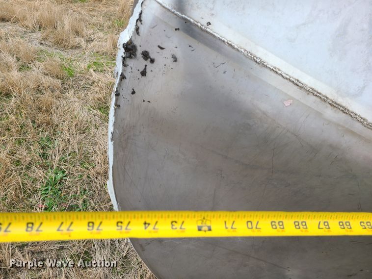 image for item DN5728 (3) tanks