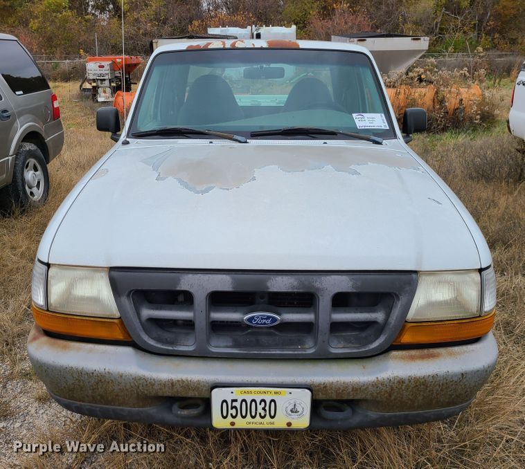image for item DN5736 1999 Ford Ranger  SuperCab pickup truck