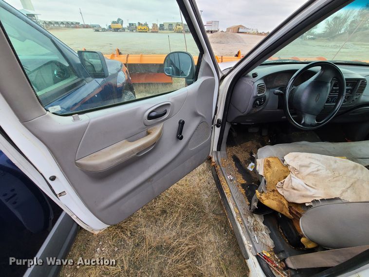 image for item DN5739 1999 Ford F150  pickup truck