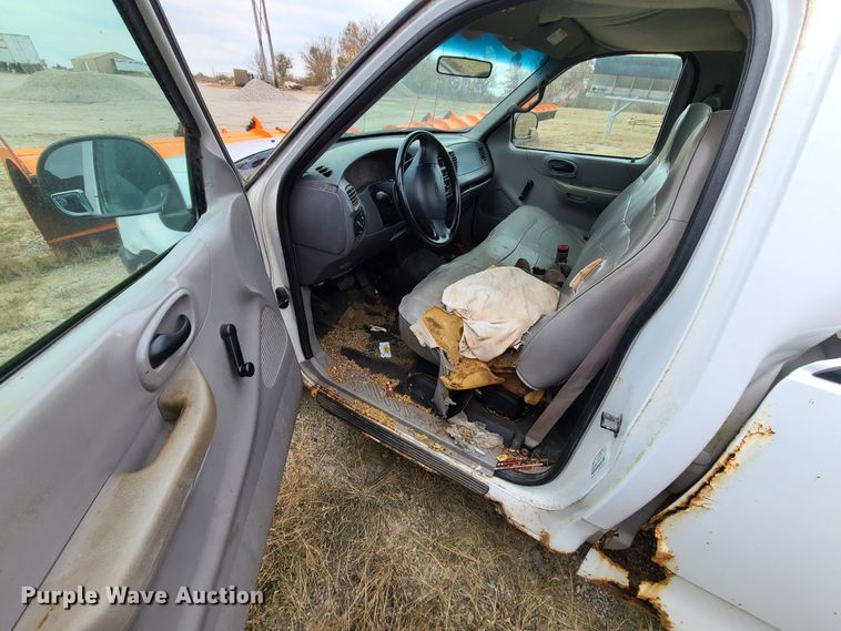 image for item DN5739 1999 Ford F150  pickup truck