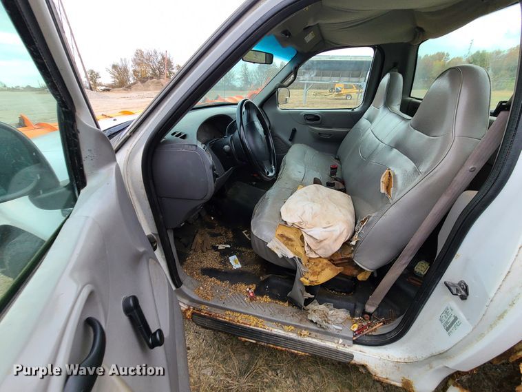 image for item DN5739 1999 Ford F150  pickup truck