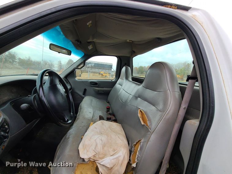 image for item DN5739 1999 Ford F150  pickup truck