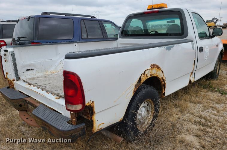 image for item DN5739 1999 Ford F150  pickup truck
