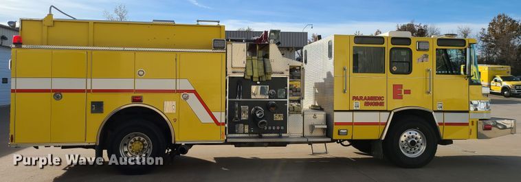 image for item DN5741 2007 Pierce Quantum  pumper fire truck