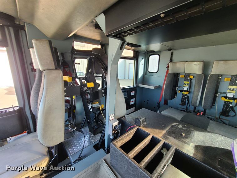 image for item DN5741 2007 Pierce Quantum  pumper fire truck