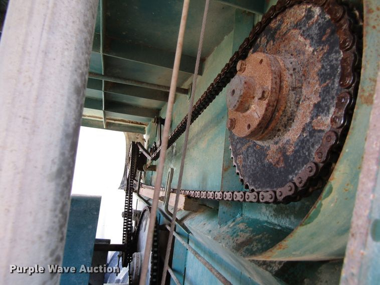 image for item EV9371 1966 Bowie  hydro-mulcher bed