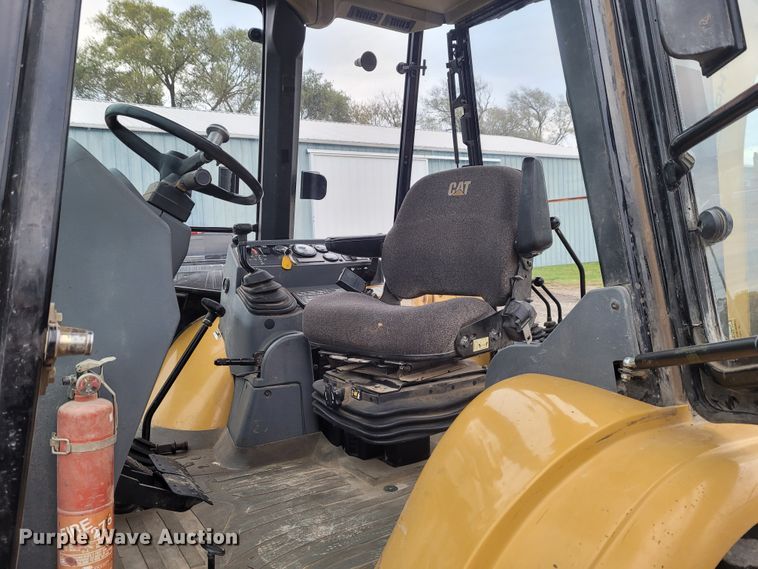 image for item FC9083 1998 Caterpillar 416C  backhoe